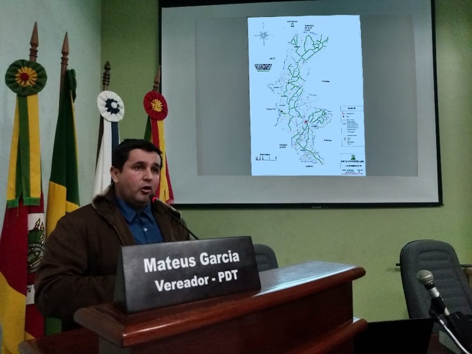 Vereador apresenta mapa das estradas recuperadas pela Secretaria de Obras em Pinheiro Machado