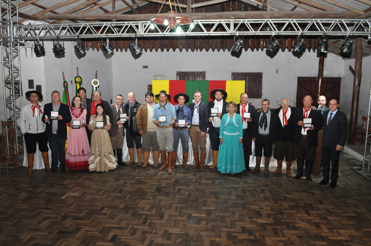 Câmara de Vereadores de Pedro Osório realiza sessão solene de entrega do Mérito Tradicionalista 2019