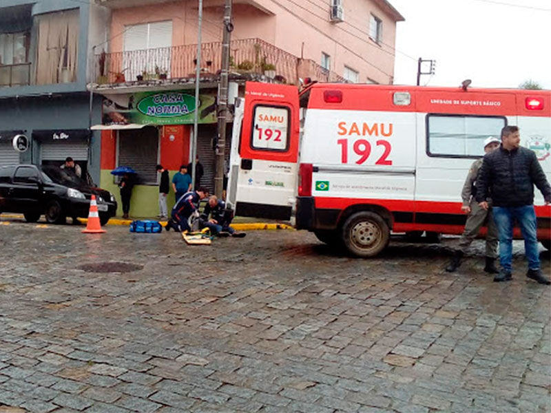 Adolescente fica ferida em atropelamento no Centro de Canguçu