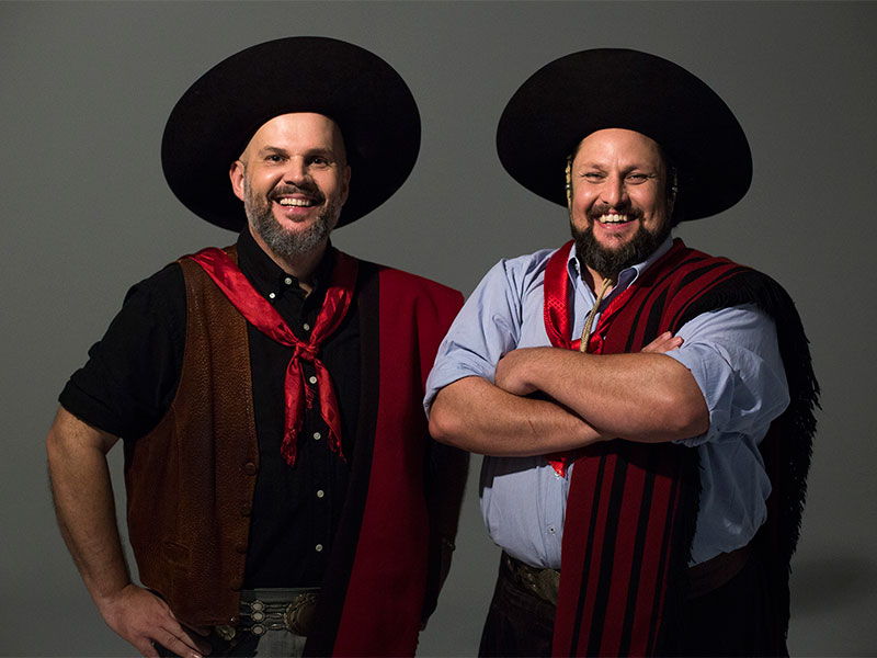 César Oliveira e Rogério Melo comemoram 20 anos de carreira com série de shows pelo Rio Grande do Sul