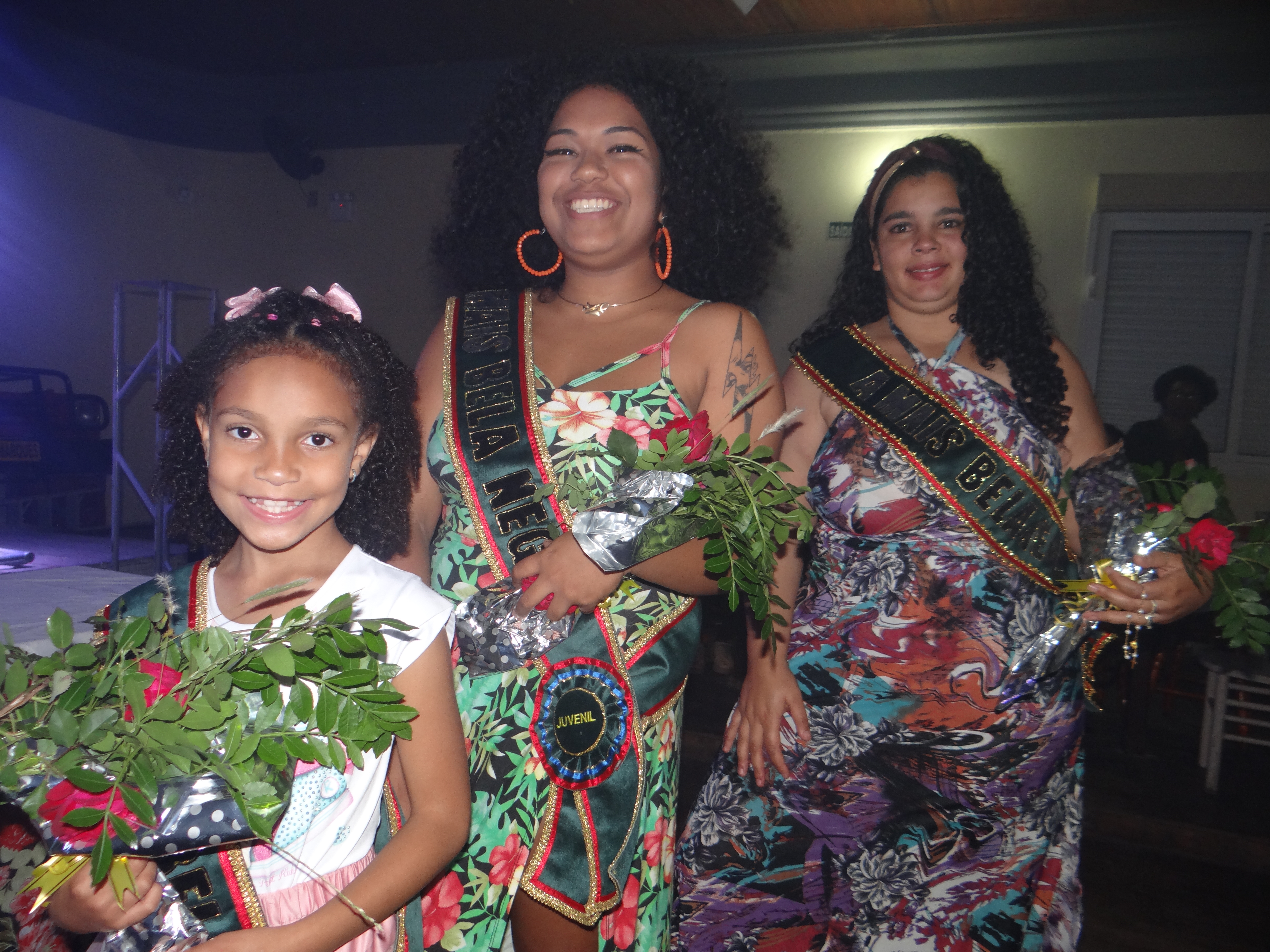 Concurso escolhe as mais belas negras de Piratini em quatro categorias
