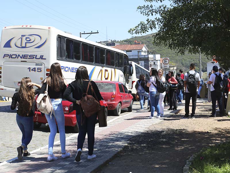 Canguçu: Cooesc levará estudantes para as provas do Enade e Pave