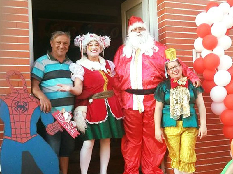 Casa do Papai Noel encanta crianças e adultos em Jaguarão