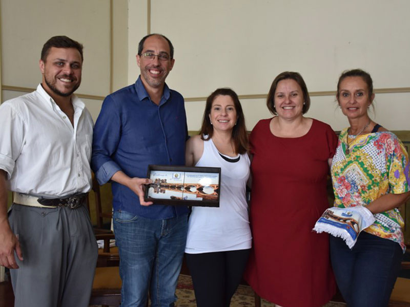 Prefeito de Jaguarão recebe coordenadora da 21ª RT e reafirma o interesse em sediar etapa do ENART