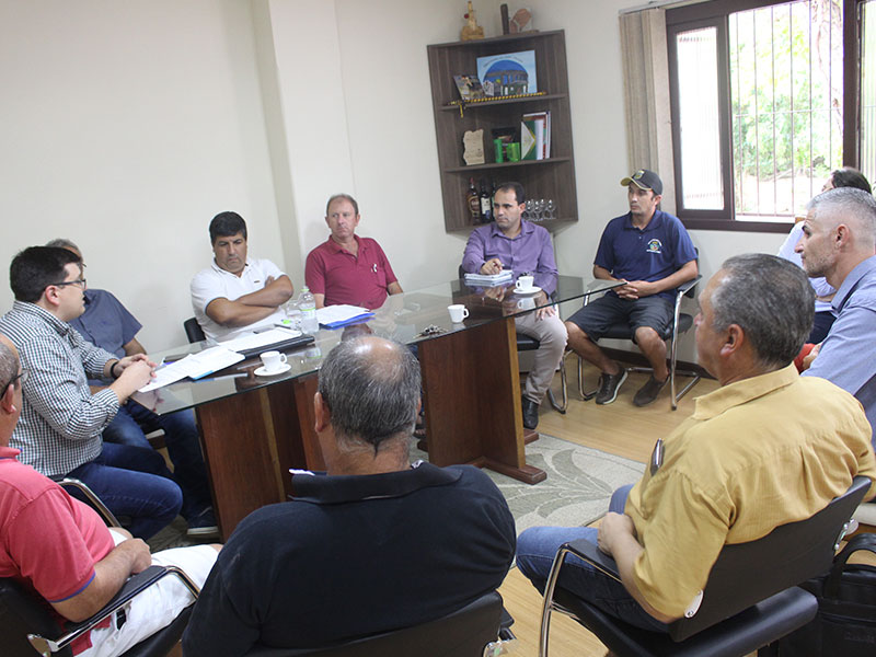 Cerrito: Estiagem é tema de reunião entre Executivo e Legislativo