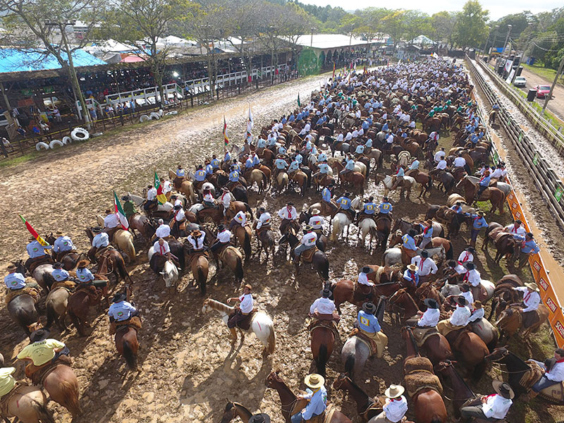 Principal evento campeiro do MTG, Fecars reunirá 1,8 mil competidores em Pelotas