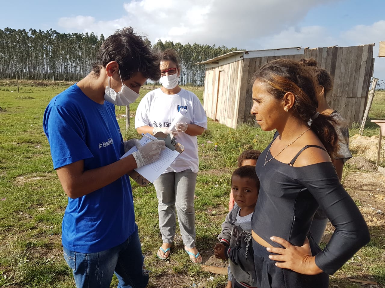 “Corrente beija-flor” une entidades comunitárias em apoio imediato às famílias carentes de Pelotas