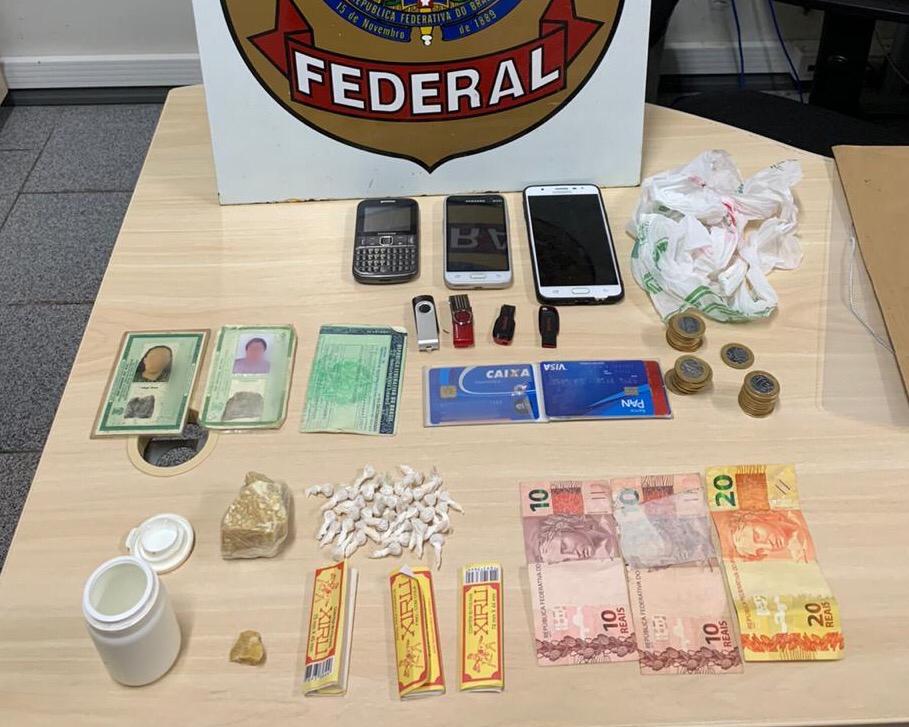 Em Jaguarão, Polícia Federal prende duas mulheres por tráfico de drogas