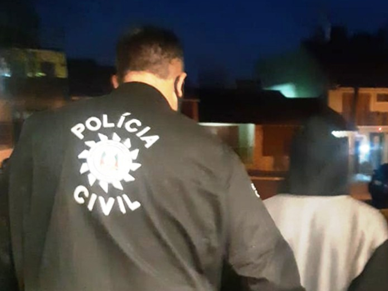 Mulher é assassinada a tiros na frente dos filhos em Jaguarão