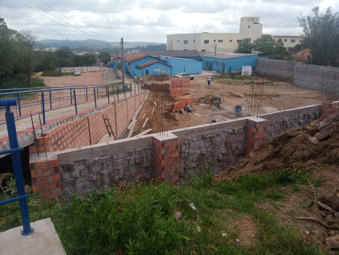 Presidente da Apae de Piratini projeta conclusão do ginásio para início de 2022