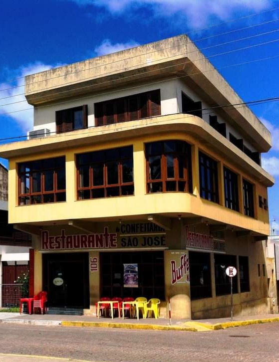 Confeitaria São José, há mais de um século servindo aos jaguarenses
