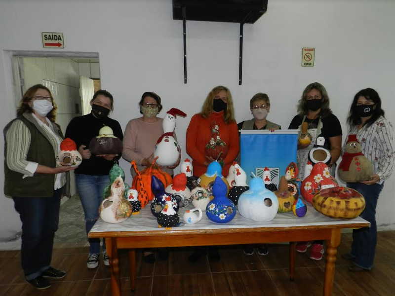 Curso de artesanato e pinturas em porongo do Senar foi realizado em Morro Redondo