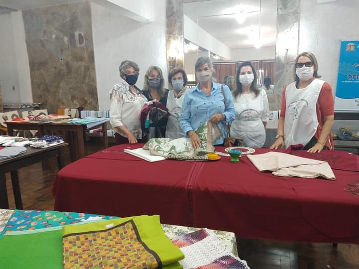 Jaguarão: Liga Feminina de Combate ao Câncer realiza Bazar de Natal