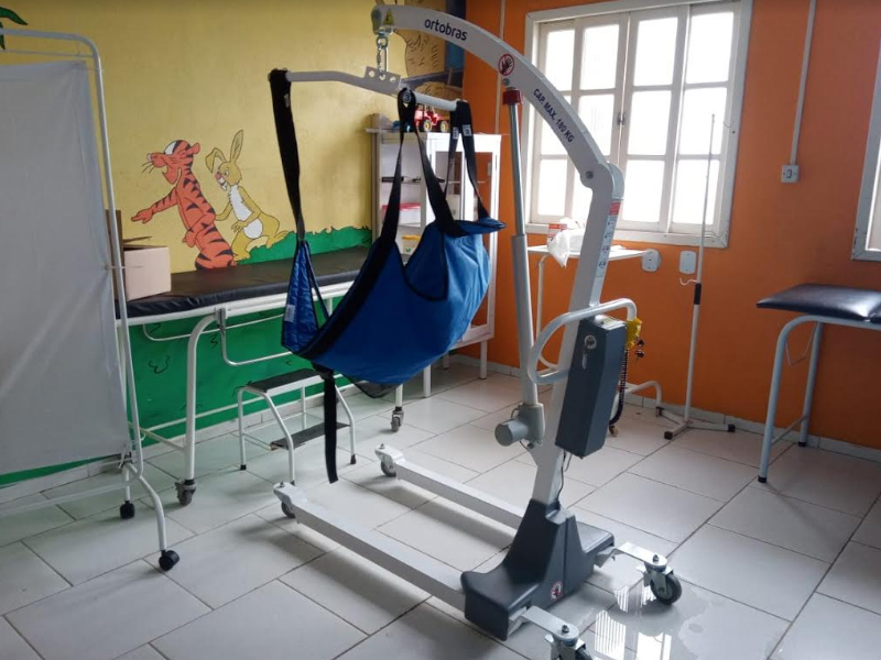 Hospital de Piratini adquire equipamento com capacidade para suportar pacientes de até 180 quilos