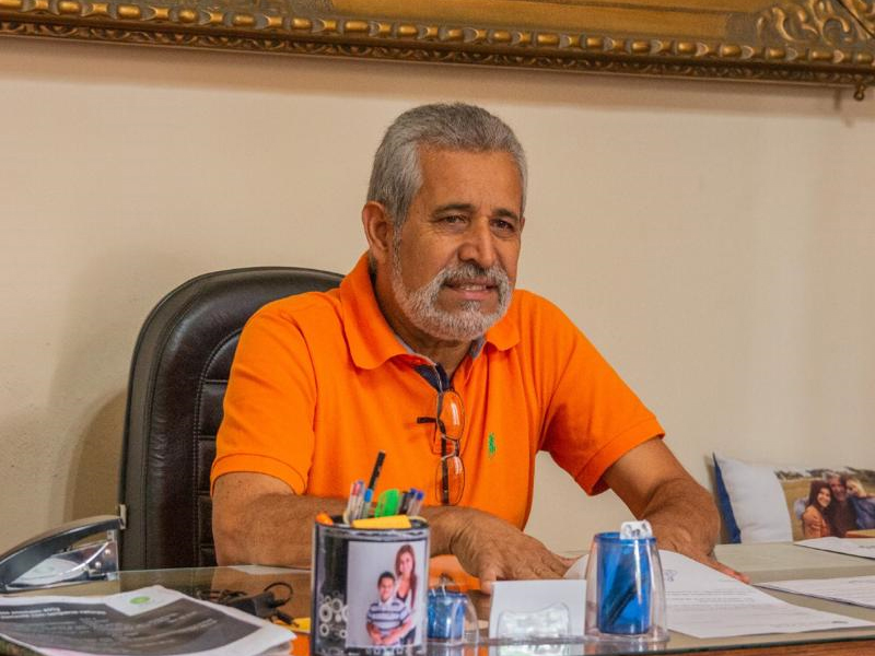 Vereador José Sizenando faz retrospectiva frente à Câmara dos Vereadores de Pelotas