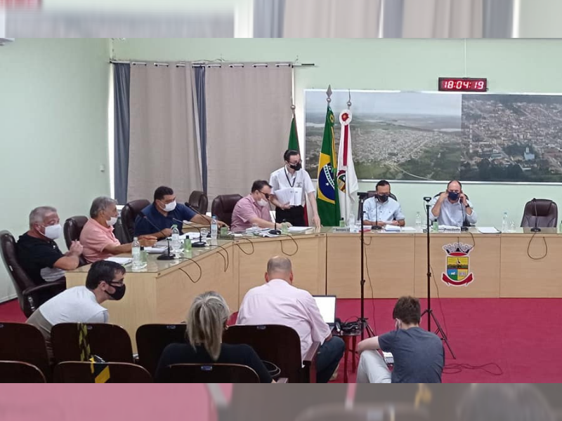 Em sessão extraordinária, Câmara de Vereadores de Arroio Grande aprova a compra de vacinas contra a Covid-19