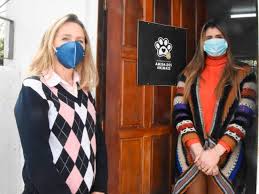 Reunião na delegacia dos animais aborda casos de maus-tratos em Pelotas