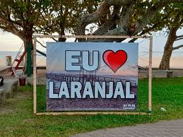 Pelotas: Moradores solicitam mudança em letreiro turístico do Laranjal