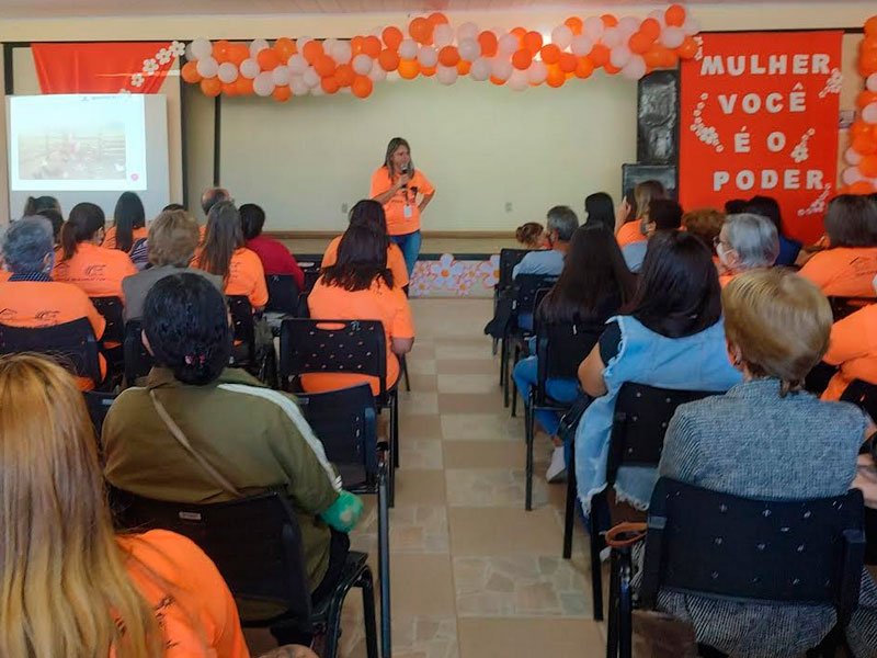Dia da Mulher é celebrado com grande festa em Herval