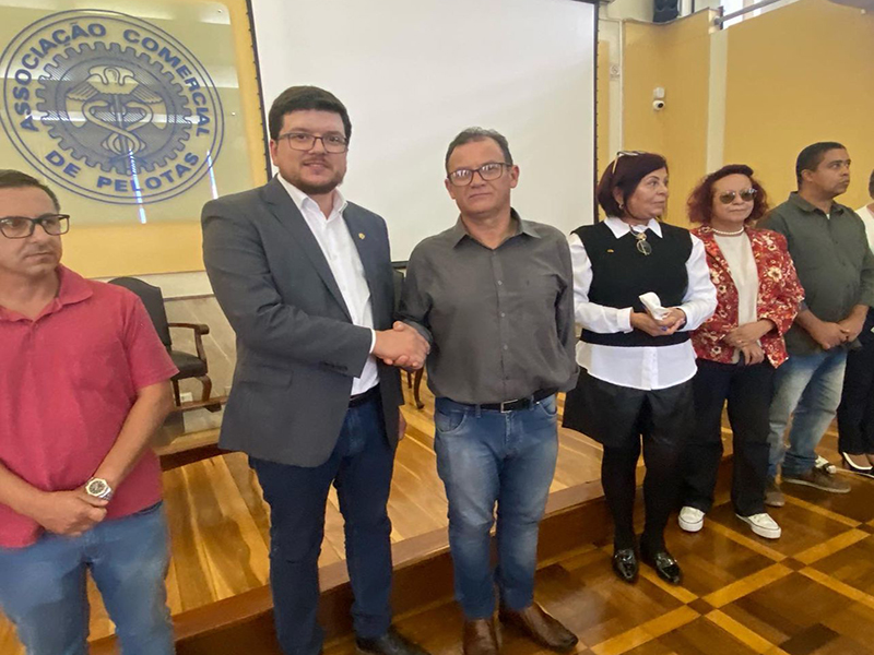 Prefeito de Cerrito é eleito presidente do COREDE/SUL
