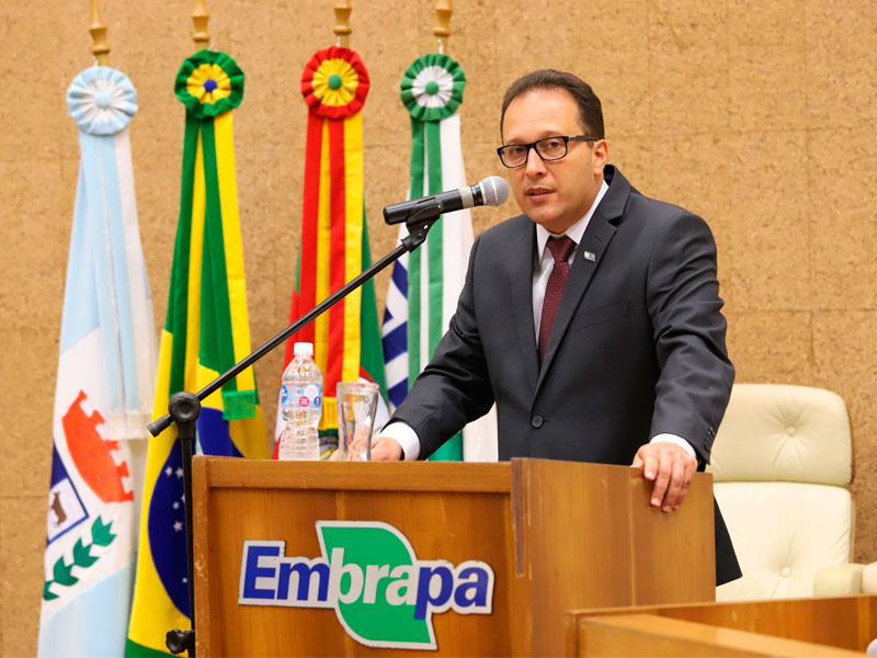 Chefe-geral da Embrapa Clima Temperado é reconduzido por mais dois anos