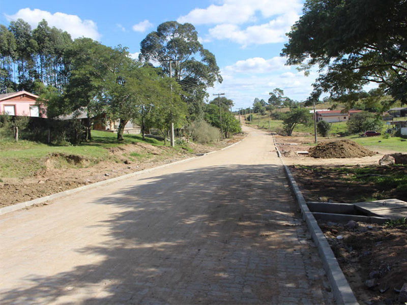 Cerrito: Pavimentação da rua Nicanor Silva é concluída