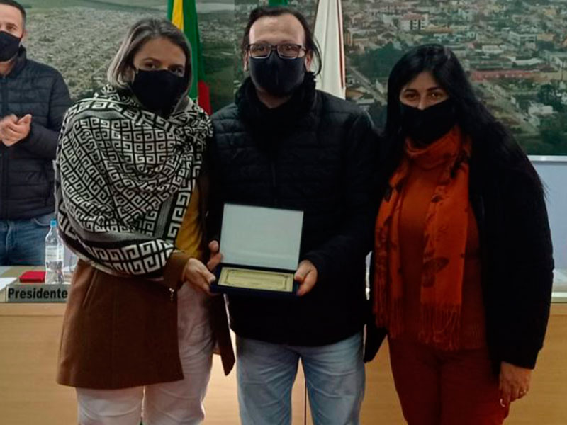 Câmara homenageia alunos e profissionais da APAE de Arroio Grande