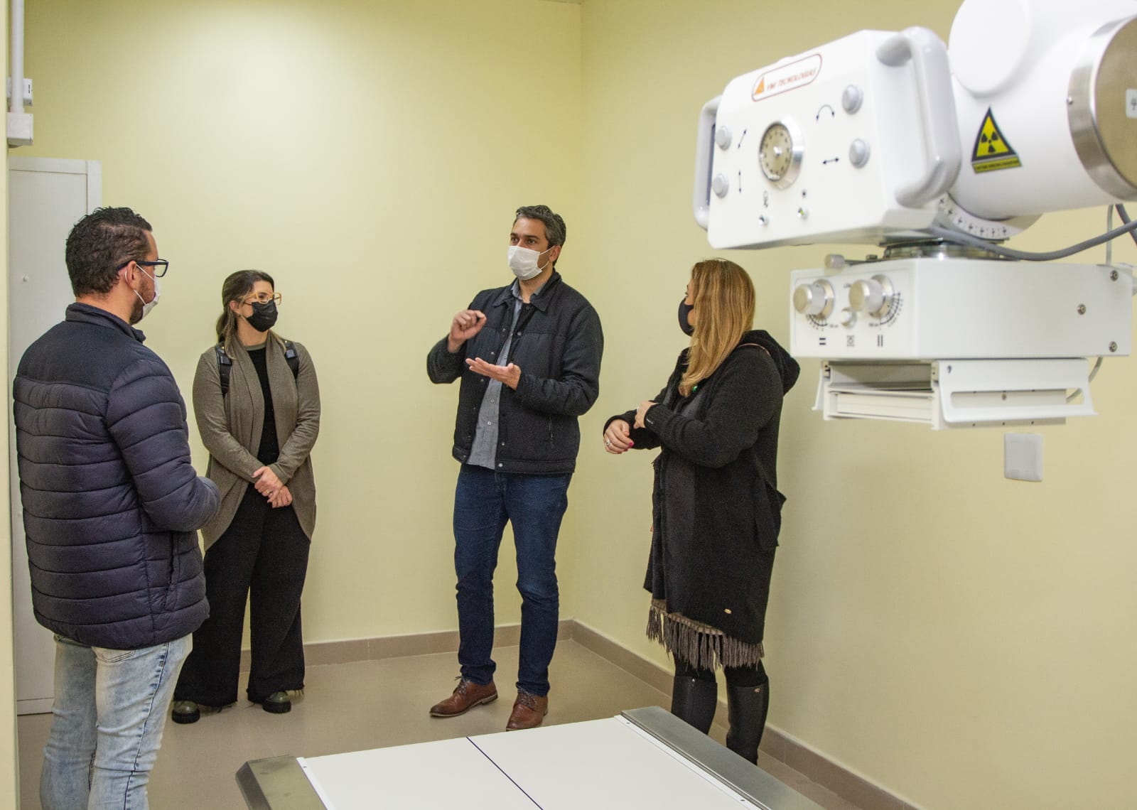 Pelotas: Nova máquina de raios X agiliza exames pelo SUS no Hospital Escola da UFPel