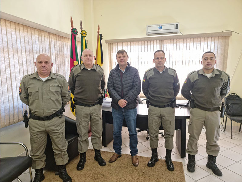 Visita-gabinete-arroio-do-padre