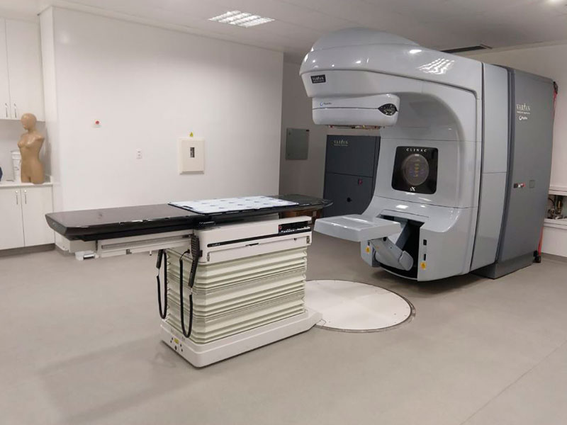 Pelotas: Santa Casa recebe novo equipamento para tratamento de radioterapia