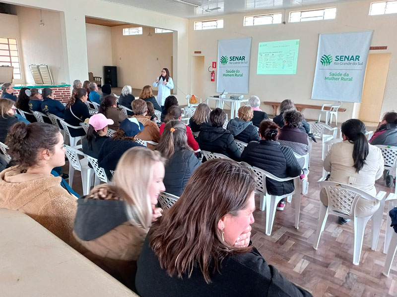 Morro Redondo: SENAR realiza palestra de prevenção de saúde para homens e mulheres