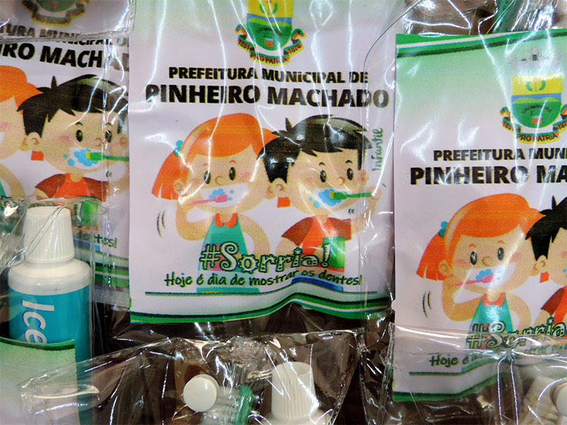 Pinheiro Machado: Secretaria de Educação realiza entrega de kits de higiene bucal nas escolas municipais
