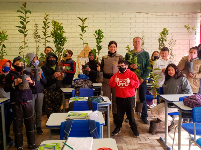 Atividades levam preservação do meio ambiente para escolas de Pelotas
