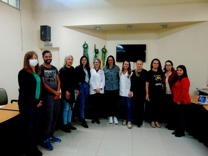 Encontro do programa TEAcolhe é realizado em Morro Redondo