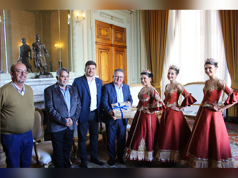 Cerrito: Governador recebe convite para a 16ª Festa do Leite Jersey
