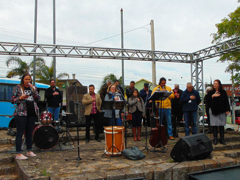 4ª Feira Flores, Cores e Sabores é realizada em Morro Redondo