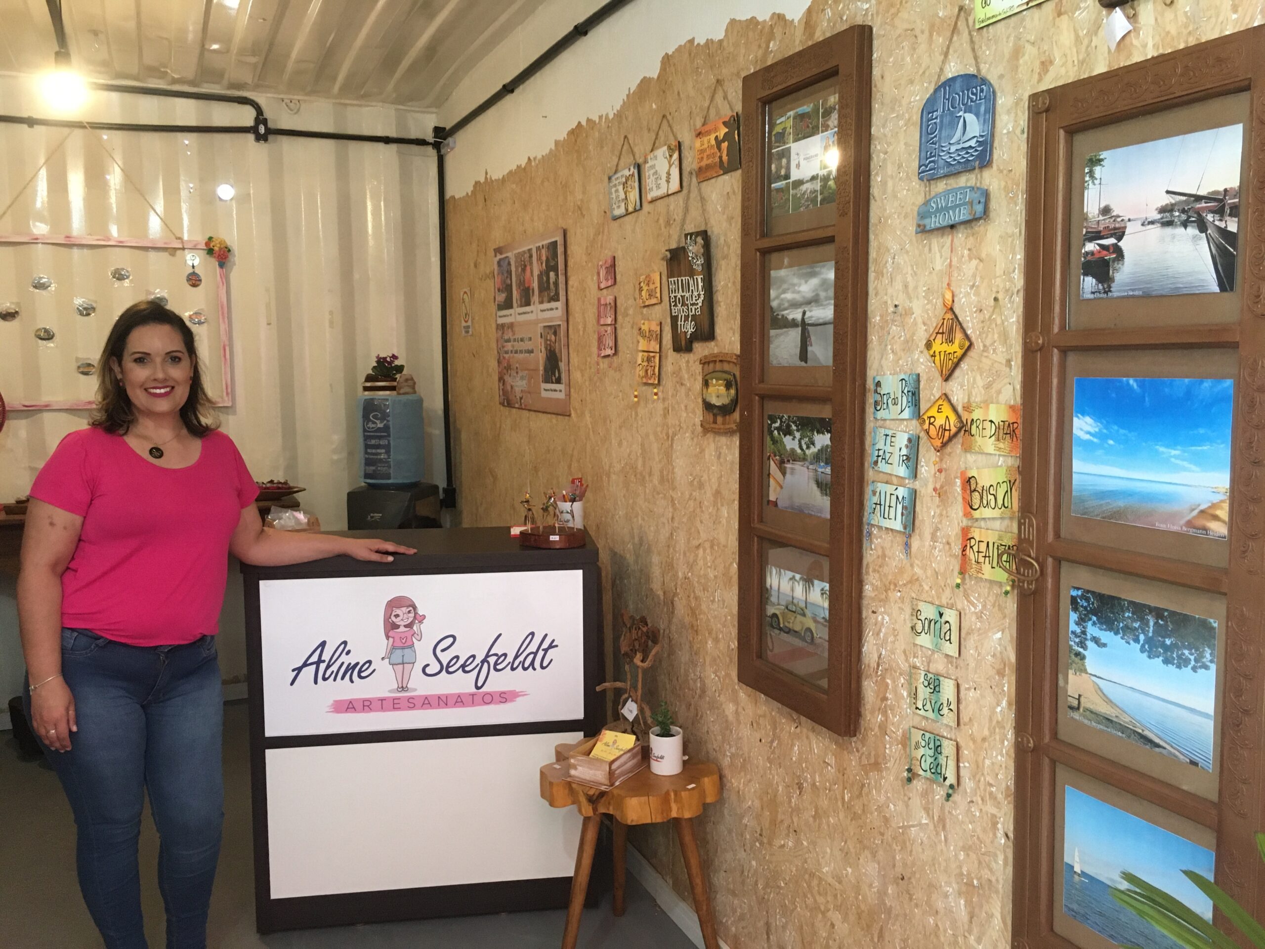 Espaço de artesanatos e lembranças é inaugurado na praia de São Lourenço do Sul