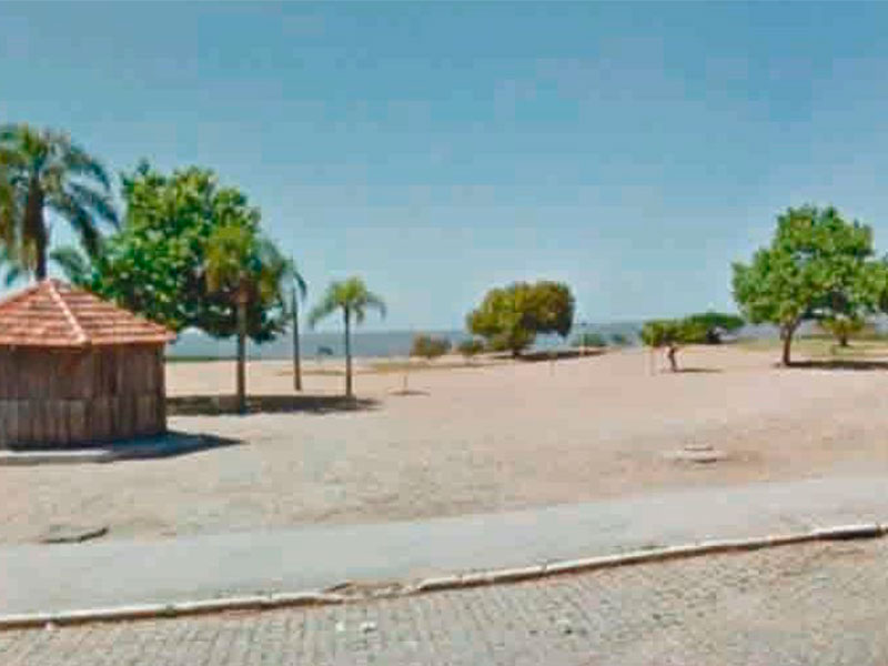 Vagas para empresas interessadas em uso do espaço público na orla da praia de São Lourenço do Sul estão abertas