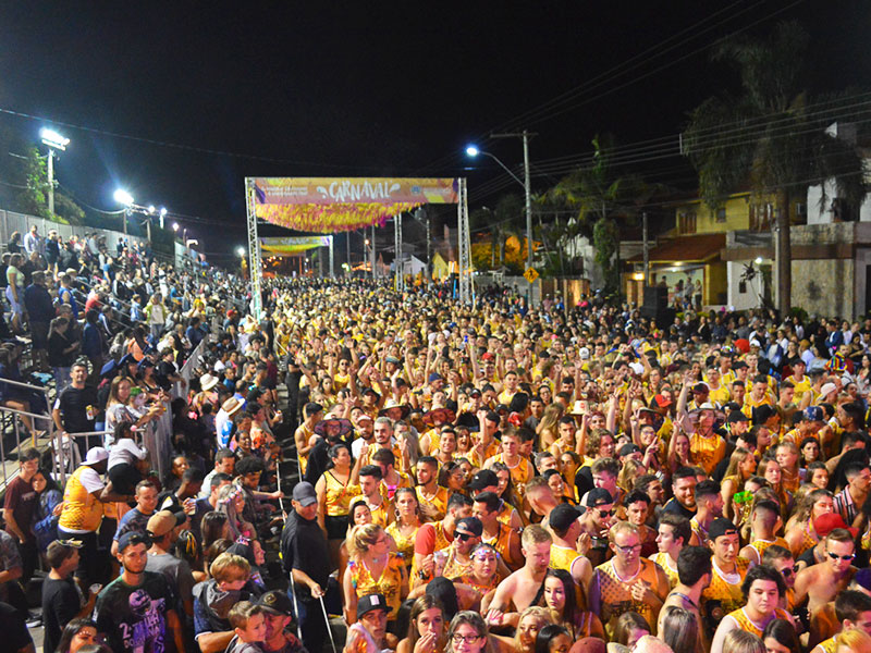 Eventos de Carnaval em municípios da região começam neste fim de semana