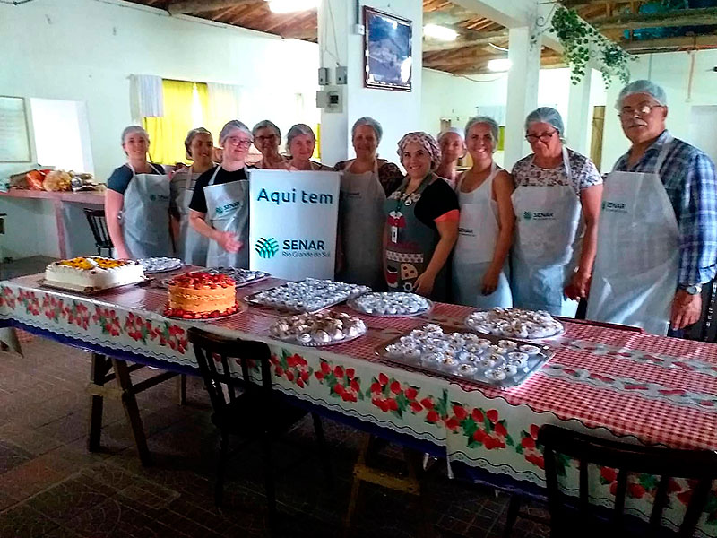 Curso de tortas e docinhos do Senar é realizado em Morro Redondo