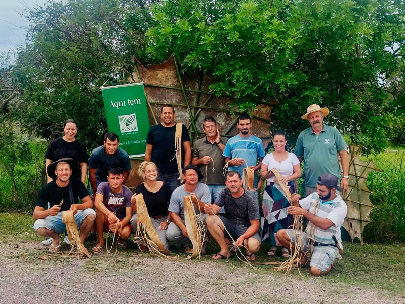 Senar promove curso de Guasqueiro em Morro Redondo