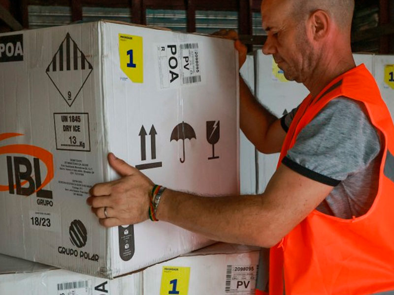Estado recebe 165 mil doses de vacina bivalente contra covid