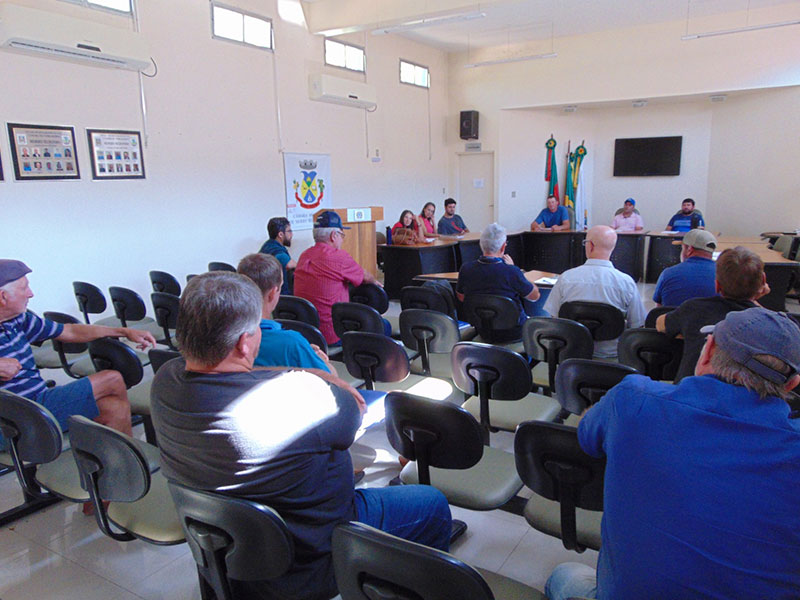 Associação de Desenvolvimento Comunitário de Produtores Rurais de Morro Redondo realiza assembleia