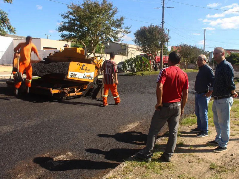 Pedro Osório: Segunda etapa da pavimentação asfáltica da avenida Mimosa Rodrigues é iniciada