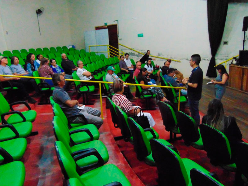Reunião discute problemas na distribuição de energia elétrica em Morro Redondo com representantes da CEEE Grupo Equatorial
