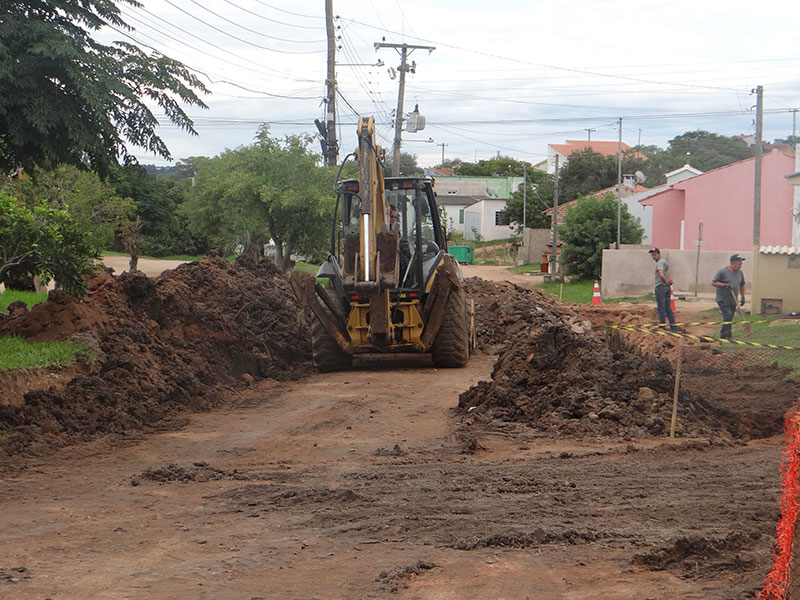 Piratini: Prefeitura dá início ao programa de pavimentação com obras no bairro Sinuelo