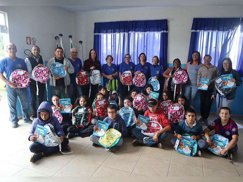 lions-escolas-ag