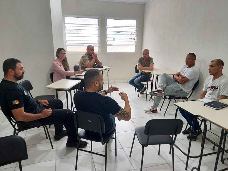 Pelotas: UCPel promove atividade no Presídio Regional com apenados bolsistas