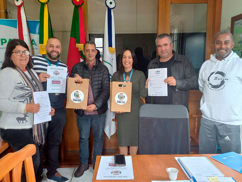 Executivo de Pedras Altas participa de reunião sobre o dia do Desafio