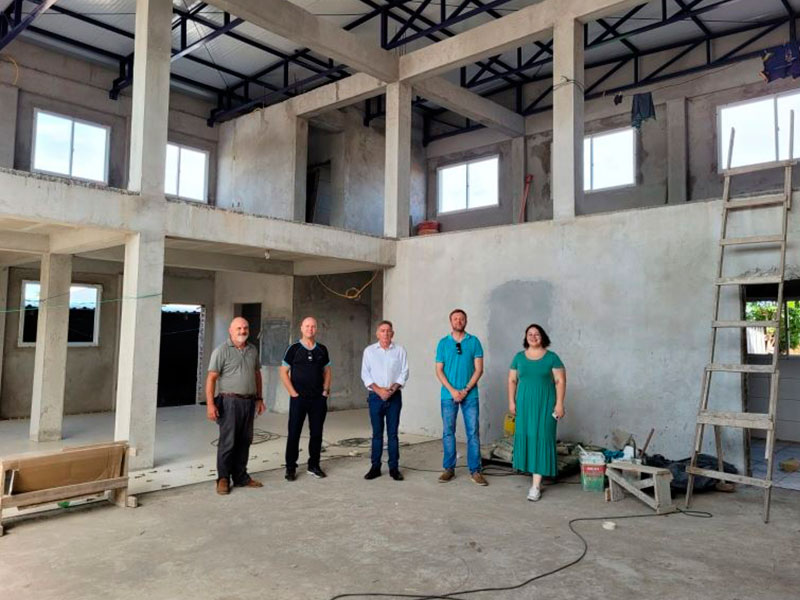 Prefeito acompanha obras do novo quartel dos Bombeiros em São Lourenço do Sul
